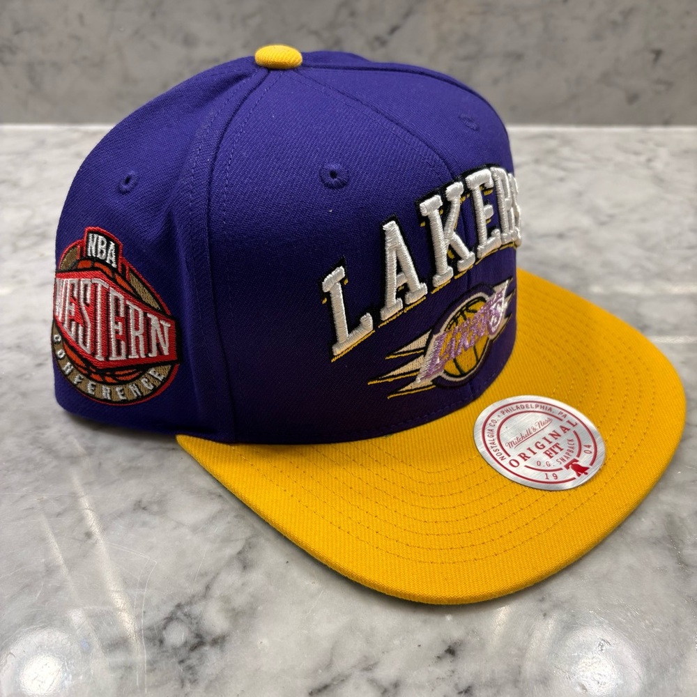 Los Angeles Lakers Mitchell & Ness Hardwood Classics Arch Block Snapback NBA Hat